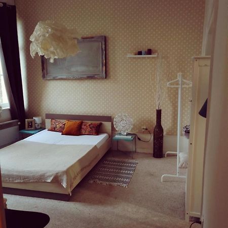 Appartement Spacieux ドゥエー エクステリア 写真